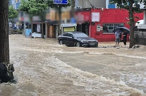 South Korea floods: 805 mm rain kills 1, triggers landslides in Geoje