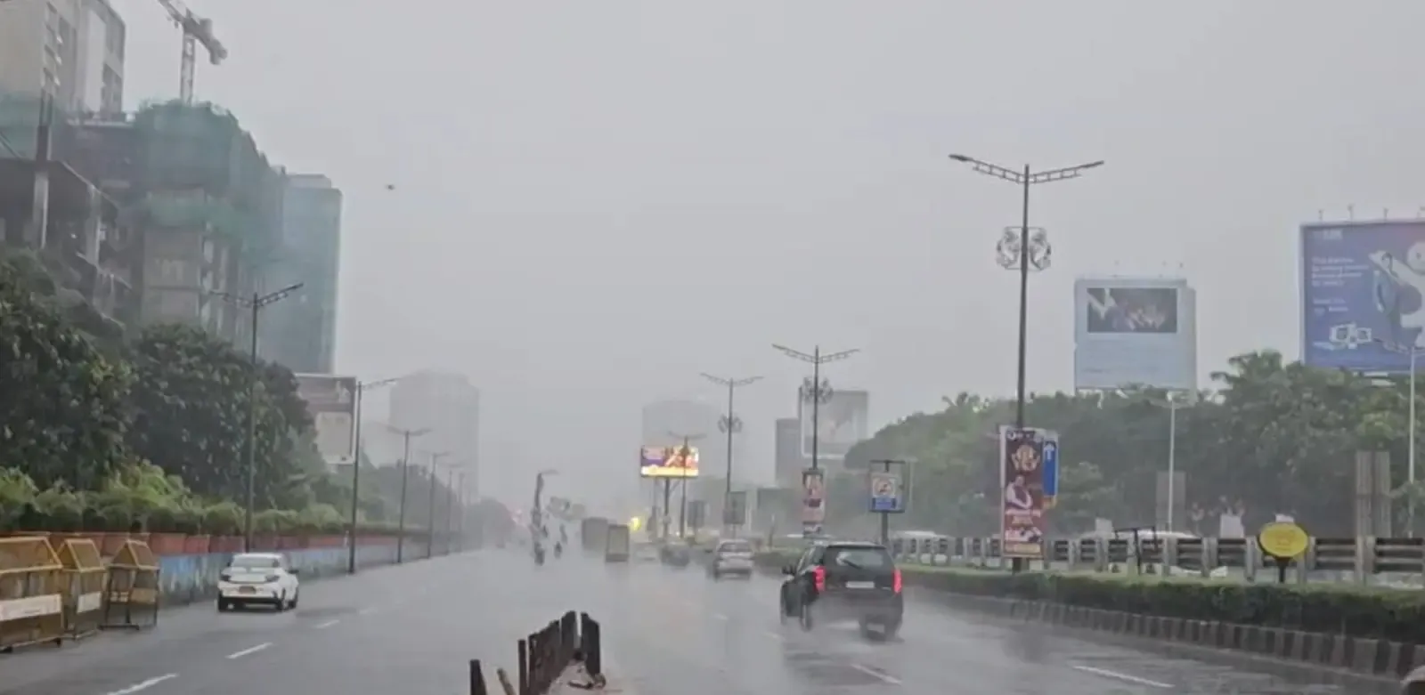 Mumbai heavy rain: Waterlogging hits Kurla, Nalasopara; IMD yellow alert issued