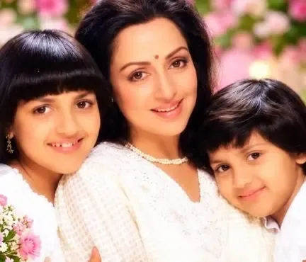 Hema Malini calls Esha and Ahana her 'treasures' on Daughter's Day 2026