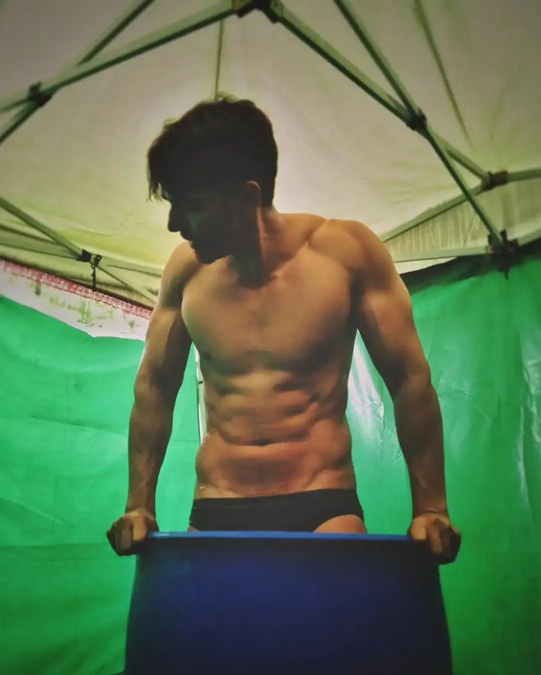 How is Harshvardhan Rane ‘breaking himself’ with ice-water therapy for Omung Kumar’s ‘Silaa’?