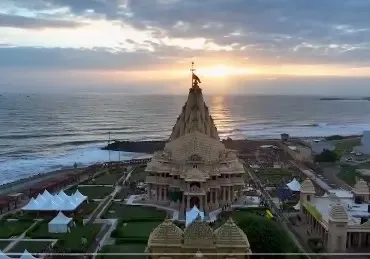 कैप्टन स्मित माच्छर के स्वास्थ्य लाभ के लिए काशी विश्वनाथ और सोमनाथ में महामृत्युंजय अनुष्ठान