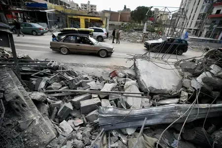 Hezbollah's Qassem Promises Response to Israeli Aggression Amid Ceasefire