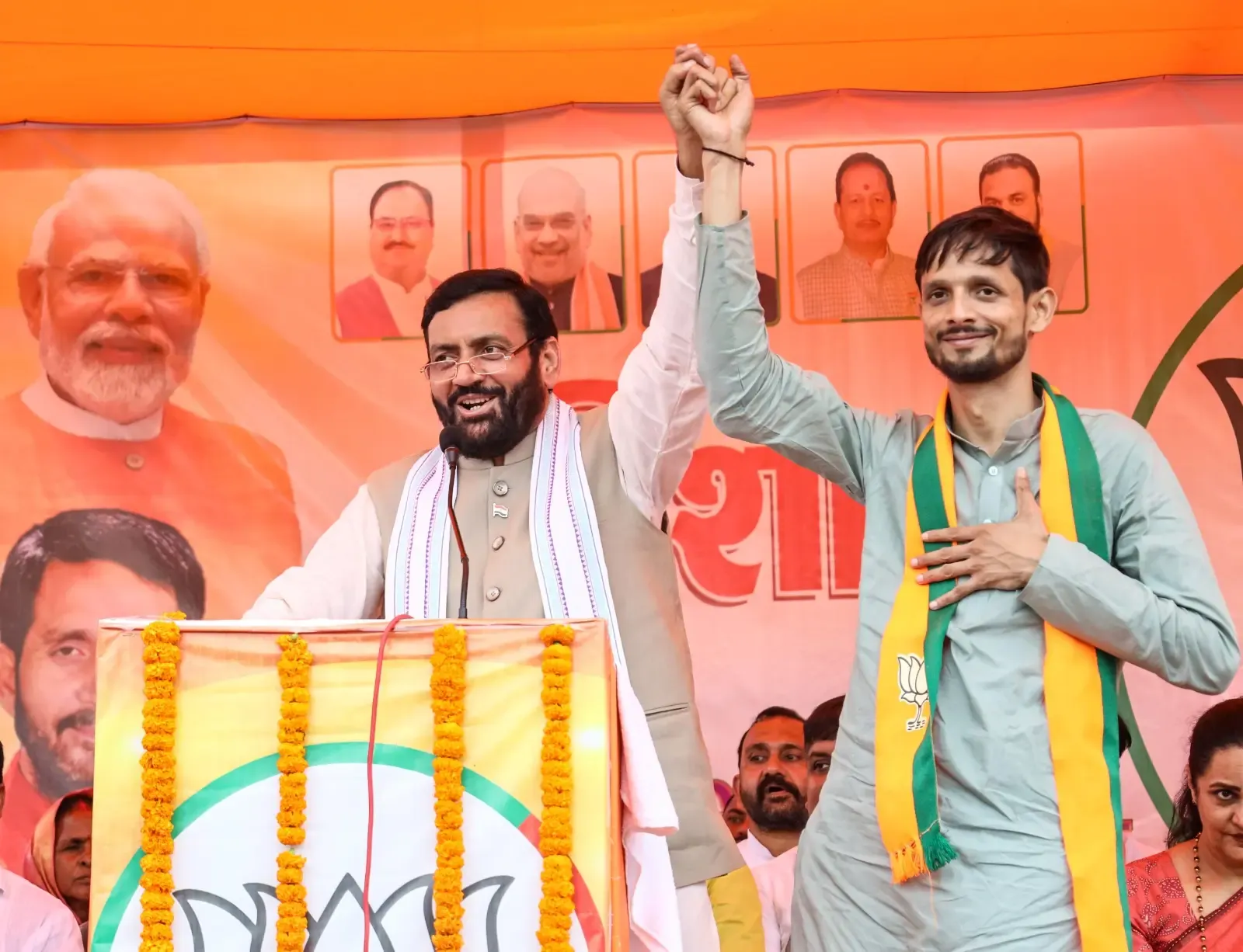 Are Rahul Gandhi's Remarks About PM Modi Really Appropriate?