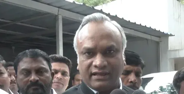 Karnataka hijab row: Congress defends religious symbols, rules out saffron shawls