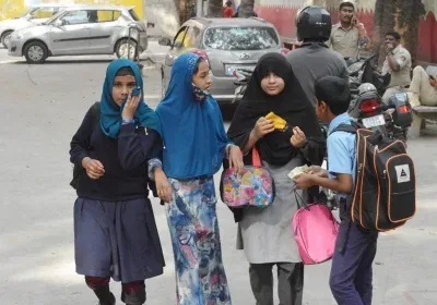 Karnataka hijab-saffron shawl row: VHP warns Congress govt as tensions mount