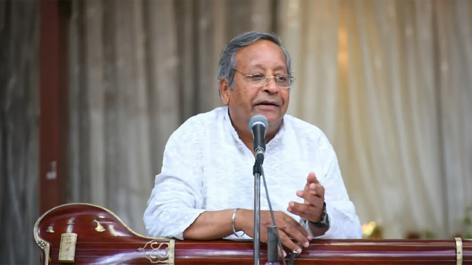 हिमाचल के सोमदत्त बट्टू: लोकसंगीत के सच्चे साधक की अद्भुत यात्रा