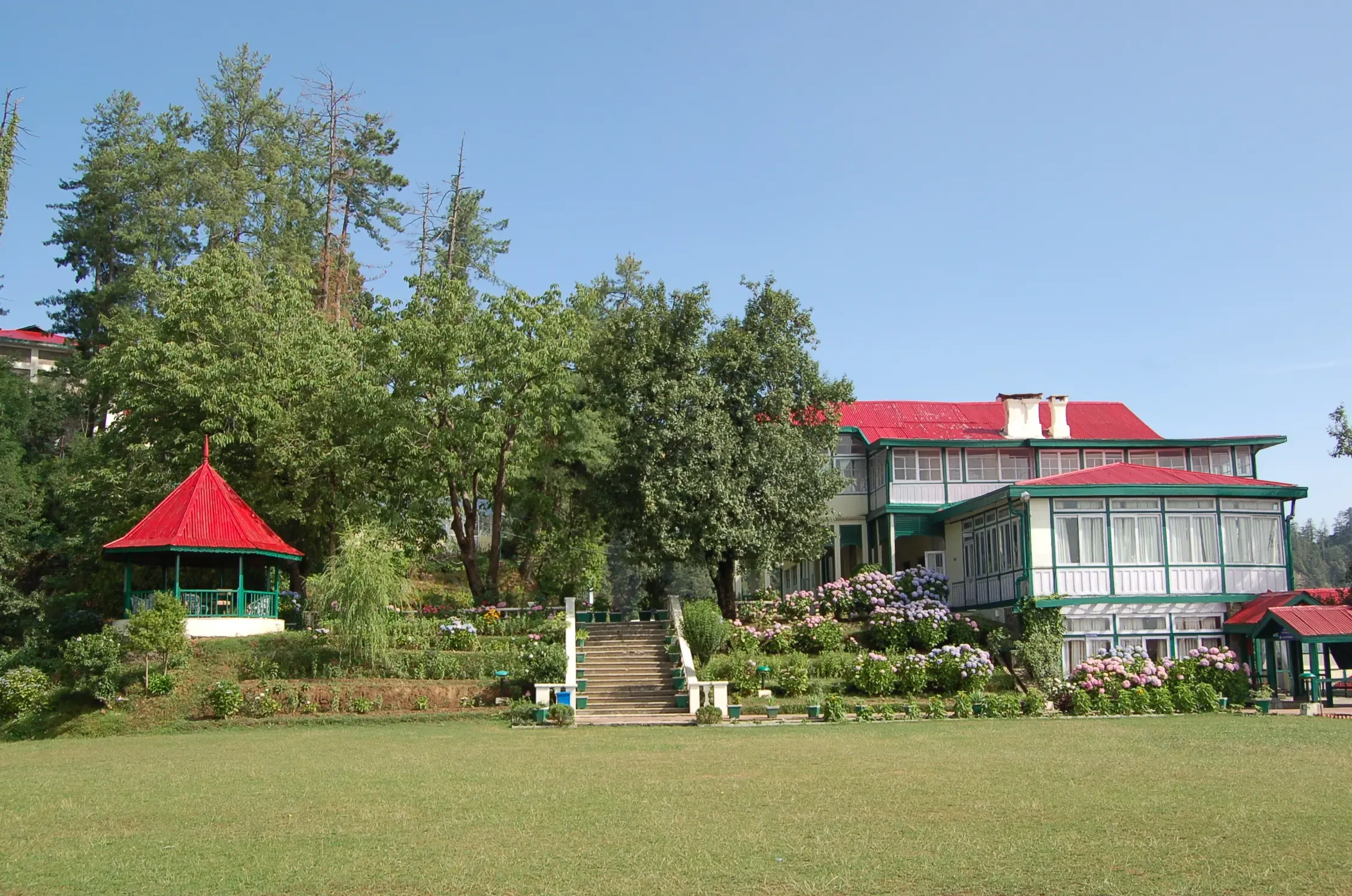 Himachal Pradesh Institute of Public Administration Honors Late PM Manmohan Singh