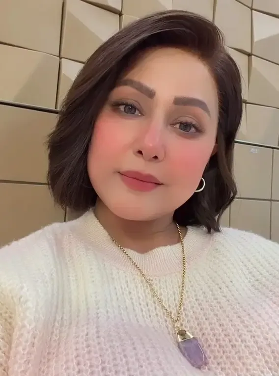 Did Hina Khan Just Take on a Fun Acting Challenge?