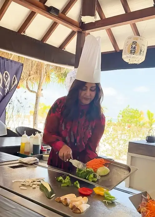 Hina Khan Enjoys Culinary Classes During Her Maldives Getaway