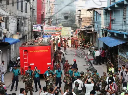 बांग्लादेश में फैक्ट्री में लगी भीषण आग, झुलसने से 16 लोगों की मौत