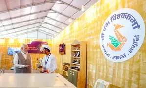 पीएम विश्वकर्मा योजना में 30 लाख कारीगरों और शिल्पकारों ने कराया पंजीकरण; 41,188 करोड़ रुपए के लोन को मिली मंजूरी