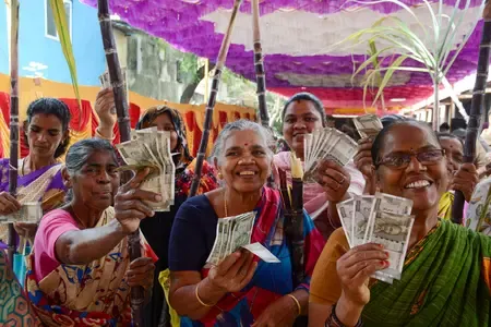 तमिलनाडु में 97 प्रतिशत राशन कार्डधारकों को मिला पोंगल गिफ्ट
