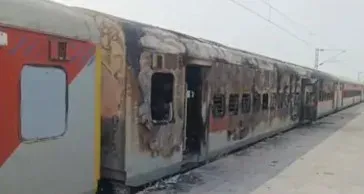 मधुबनी रेलवे स्टेशन पर जयनगर-उधना एक्सप्रेस के कोच में भीषण आग, DRM ने जांच के दिए आदेश