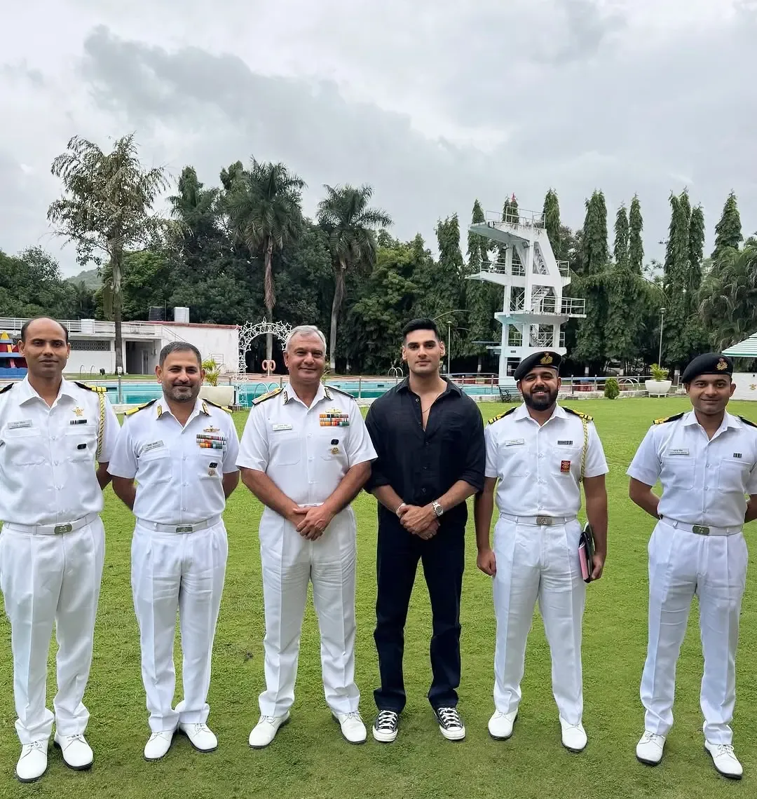 क्या 'बॉर्डर-2' स्टार अहान शेट्टी ने स्वतंत्रता दिवस पर जवानों को दी श्रद्धांजलि?