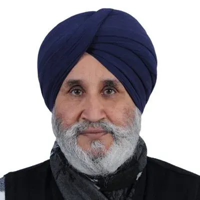 अकाली दल ने भर्ती और संस्थानों की परीक्षाओं के लिए राज्यों को सशक्त बनाने की मांग की