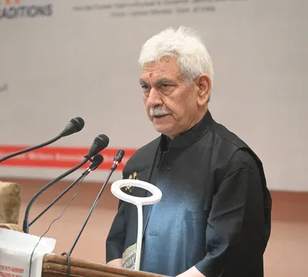 उपराज्यपाल मनोज सिन्हा: सनातन धर्म ने कभी खुद को नहीं थोपा, विविधता और सहअस्तित्व है इसकी पहचान