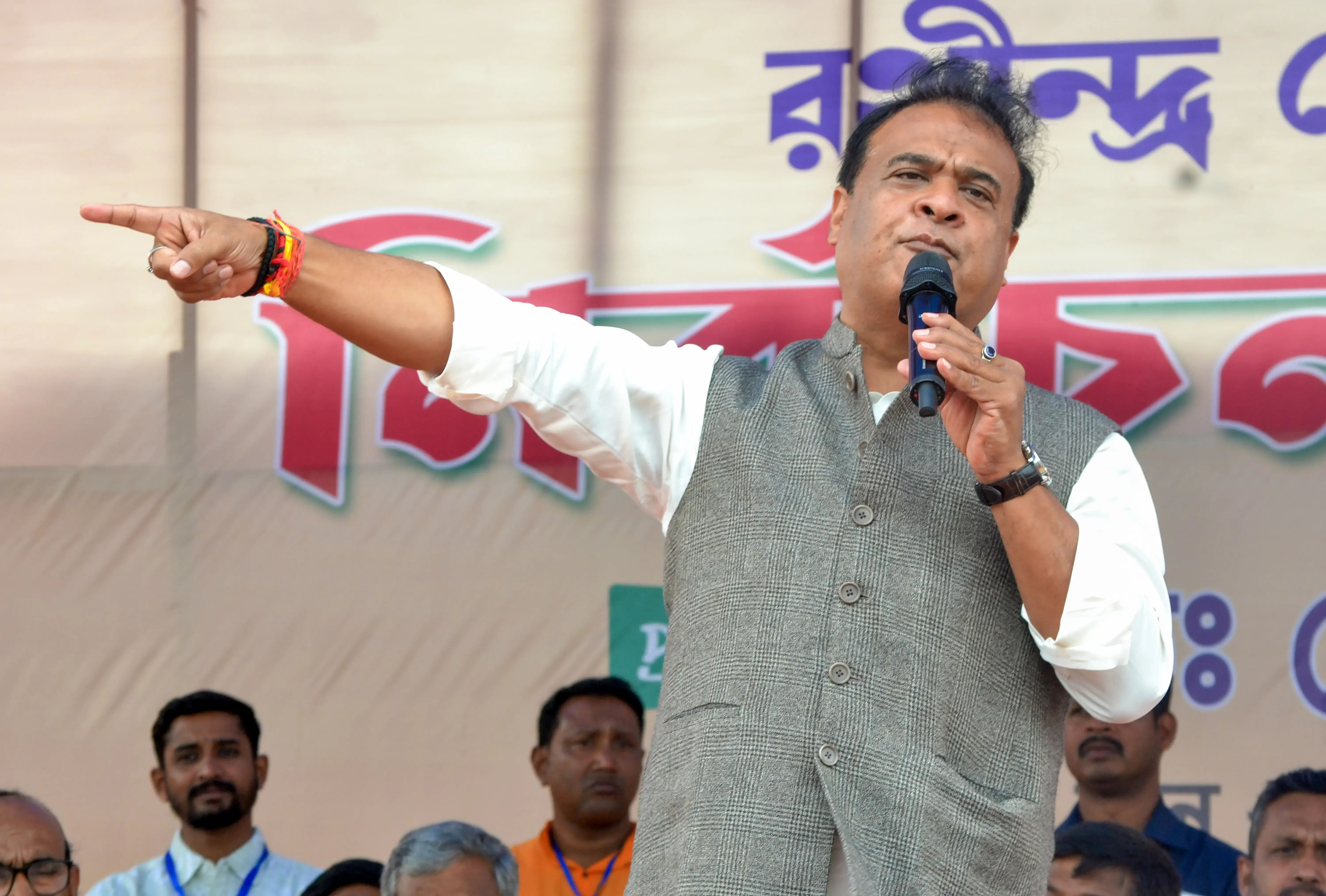 असम के सीएम सरमा ने कांग्रेस की परिसीमन पर की आलोचना, कहा- राष्ट्र को कर रही गुमराह