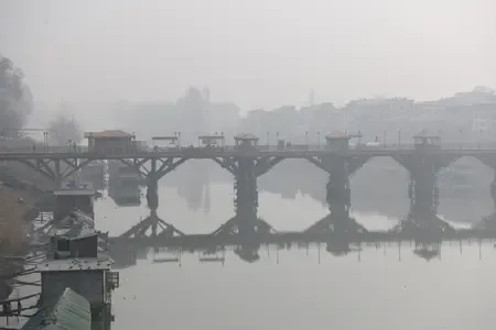 क्या श्रीनगर में सीजन की सबसे सर्द रात पारा माइनस 5.1 डिग्री सेल्सियस तक पहुंच गया?