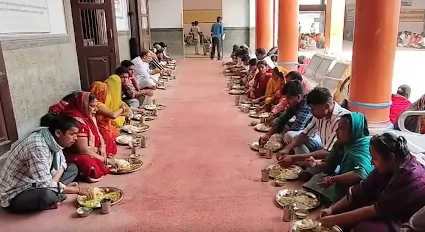 अयोध्या की राम रसोई: अफवाहों के बावजूद श्रद्धालुओं की भीड़