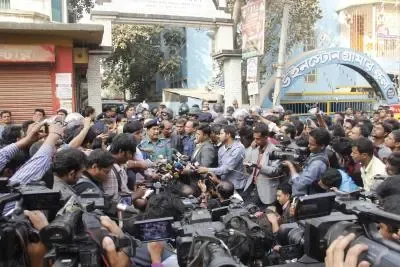 बांग्लादेश में पत्रकारों पर शिकंजा, यूनुस सरकार पर आतंकवाद कानून के दुरुपयोग का आरोप