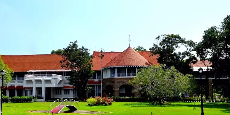 केरल राज्यपाल ओम प्रकाश माथुर पर शपथ के एक घंटे बाद कांग्रेस का हमला, खाद्य निर्देश पर विवाद