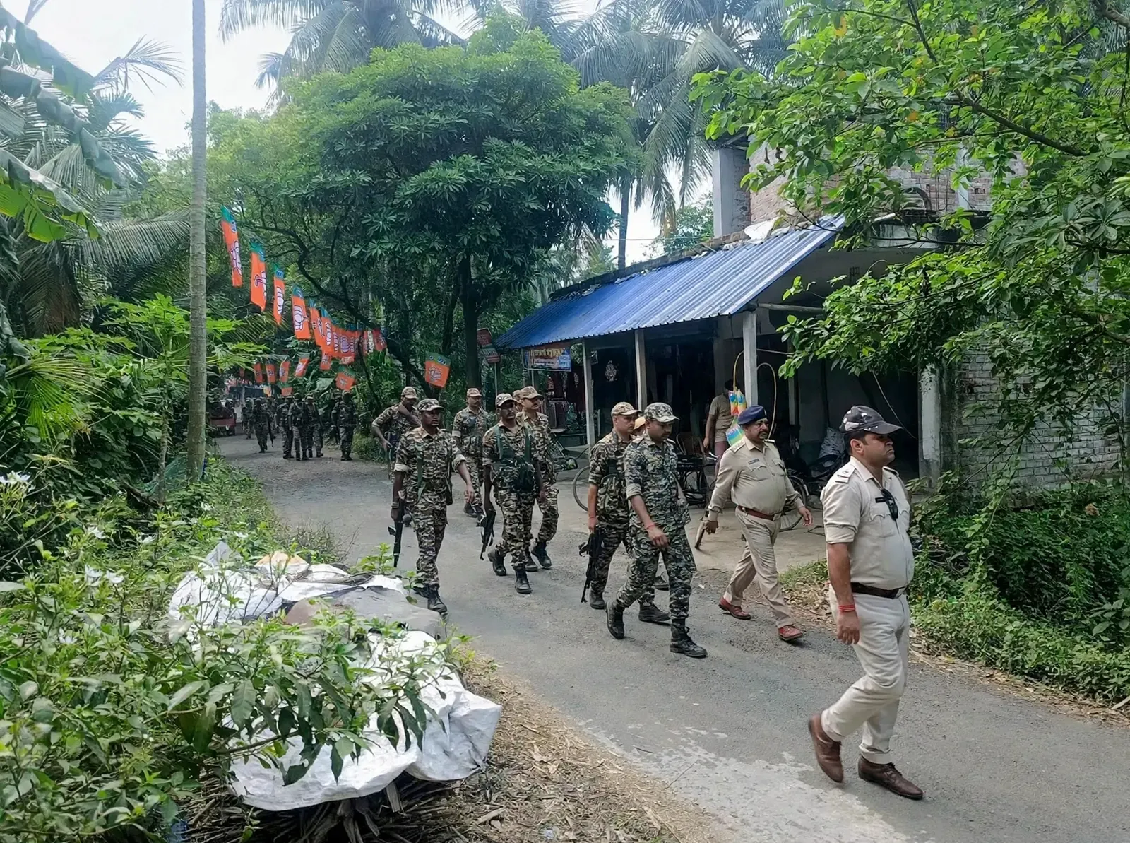 बंगाल उपचुनाव 2026: नंदीग्राम और रेजीनगर में 71 कंपनी सुरक्षाबल तैनात, 9 अक्टूबर को आएंगे नतीजे