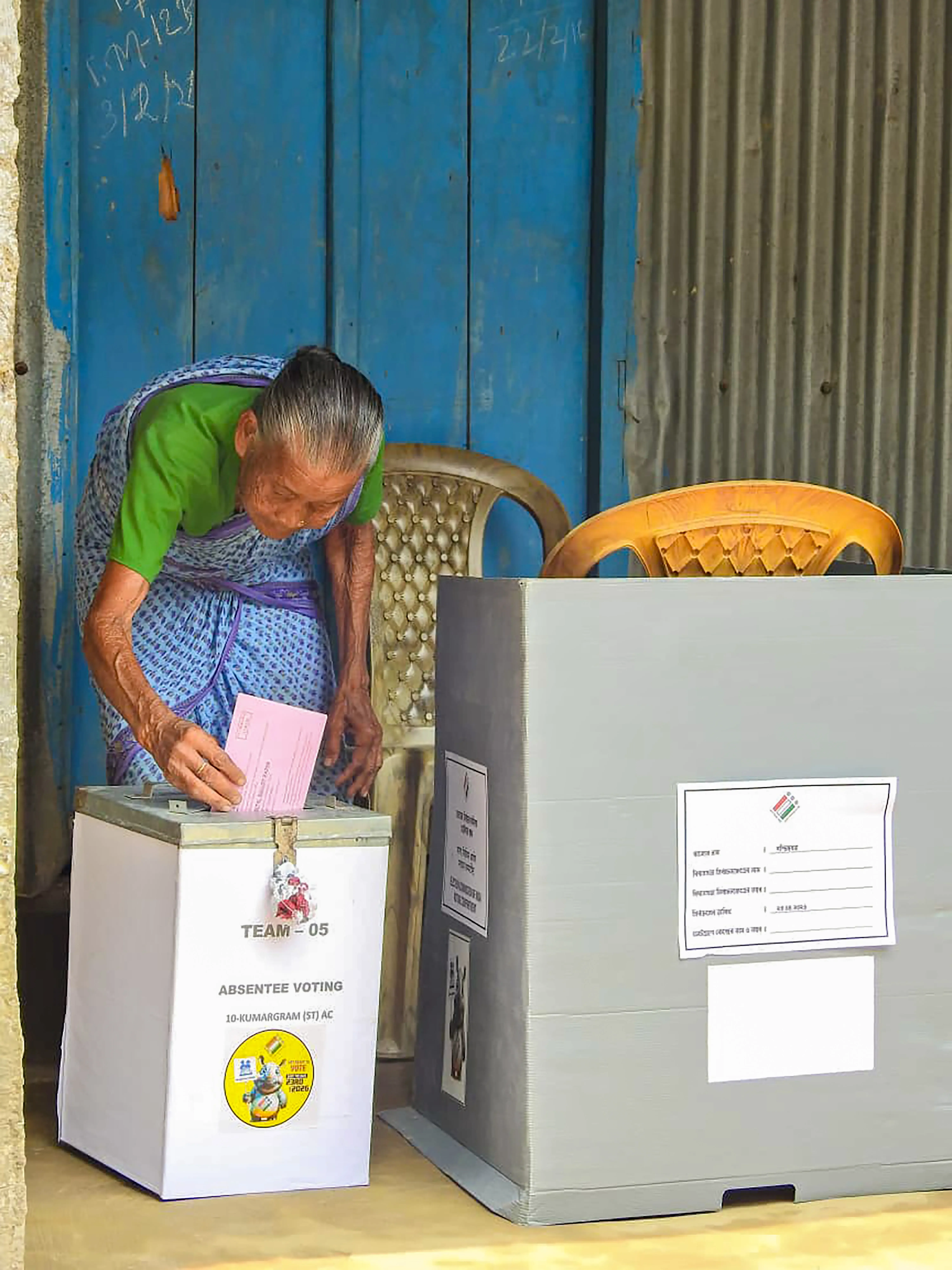 पश्चिम बंगाल चुनाव: मतगणना केंद्रों की संख्या अब 87 हो गई है