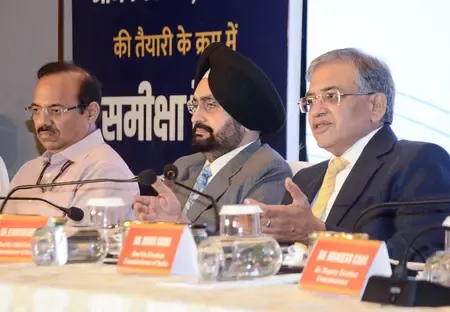 क्या बंगाल में बीएलओ की आत्महत्या ने चुनाव आयोग को कठघरे में खड़ा किया?