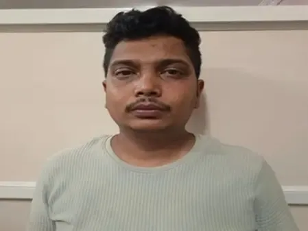 बेंगलुरु: बिस्तर पर पड़ी मां को चौथी मंजिल से फेंका, हत्या के आरोप में व्यक्ति गिरफ्तार