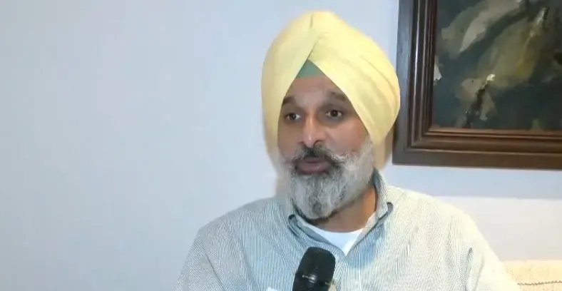 परविंदर झोटा हत्याकांड: मजीठिया ने आरोपी के हथियार लाइसेंस नवीनीकरण पर पंजाब सरकार और पुलिस को घेरा