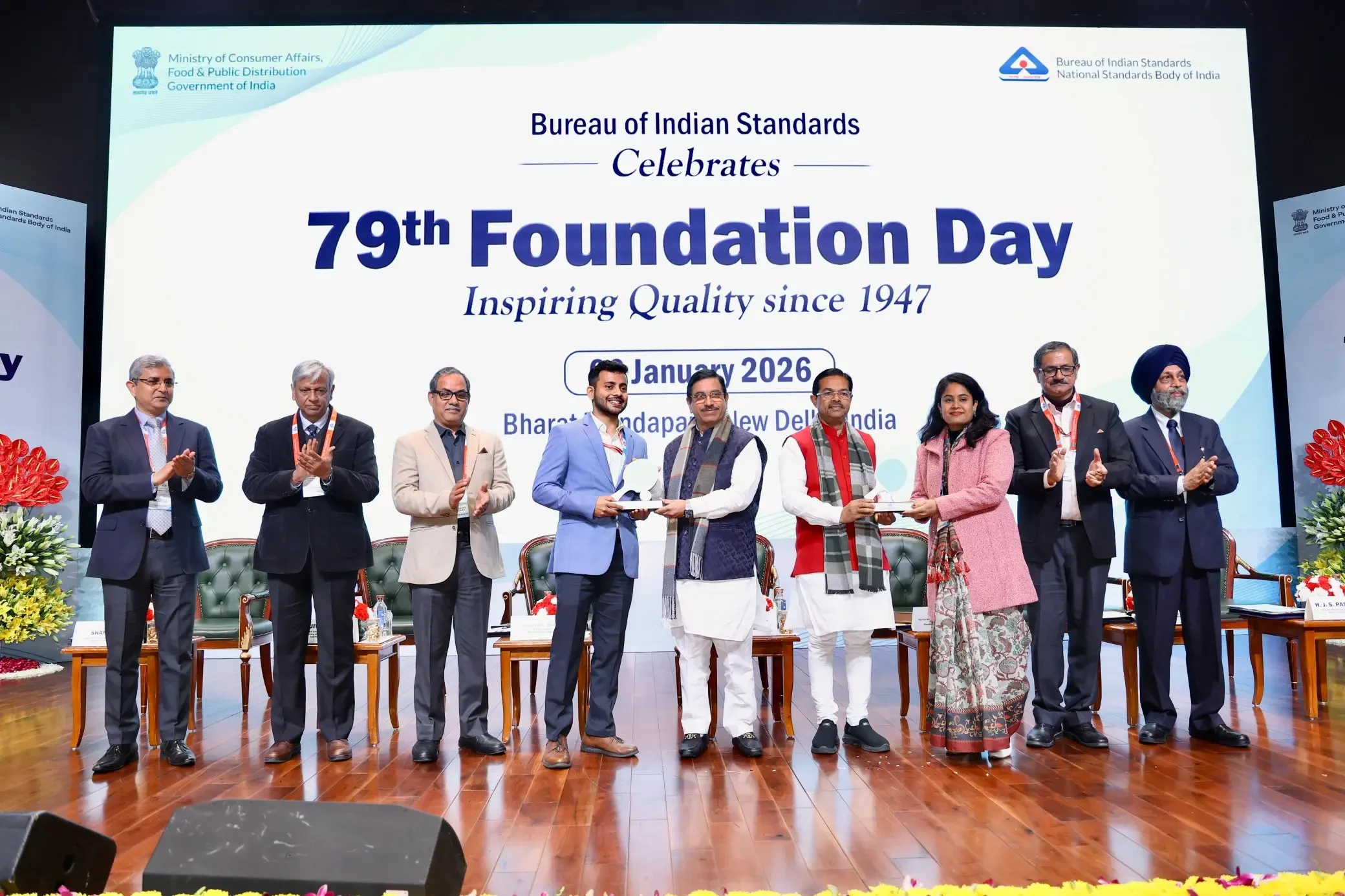 क्या बीआईएस ने 2025 में 600 से अधिक नए मानक विकसित किए और 9,700 नए लाइसेंस जारी किए?