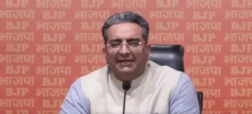 क्या भाजपा ने 2026 के बंगाल चुनाव से पहले सीएम ममता बनर्जी पर दंगे भड़काने का आरोप लगाया?