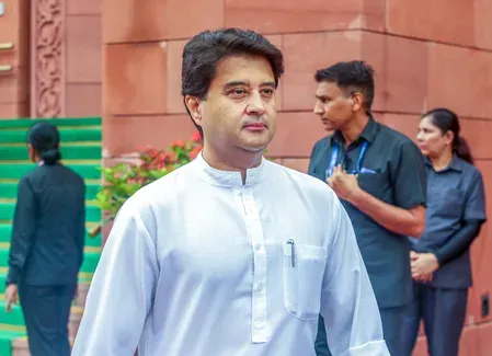 ग्वालियर में बनेगा देश का पहला टेलीकॉम मैन्युफैक्चरिंग जोन, केंद्र देगा ₹493 करोड़ की पूरी मदद
