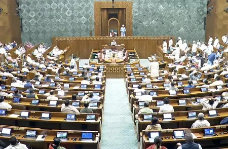 लोकसभा में अध्यक्ष ओम बिरला को हटाने का प्रस्ताव पेश, चर्चा के लिए 10 घंटे तय