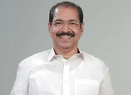 केरल कांग्रेस में CM पद पर घमासान, केपीसीसी ने जारी की कड़ी चेतावनी