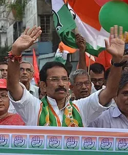 पश्चिम बंगाल निकाय चुनाव: कांग्रेस ने 11–16 अक्टूबर तक उम्मीदवारों से माँगे आवेदन