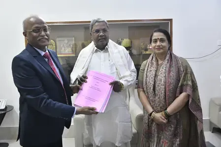 कर्नाटक कोविड घोटाला: जस्टिस डी’कुन्हा आयोग ने अंतिम रिपोर्ट सौंपी, सार्वजनिक करने की सिफारिश