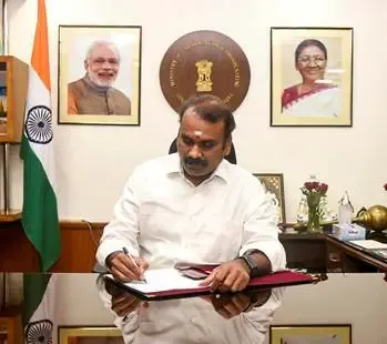 रचनात्मक अर्थव्यवस्था भारत की अगली विकास की सीमा: मुरुगन, AVGC में 2030 तक 20 लाख नौकरियाँ
