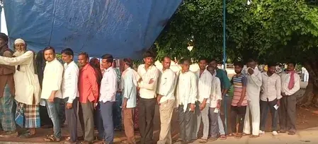 दतिया विधानसभा उपचुनाव: 2,20,400 मतदाता, 291 बूथ, कड़ी सुरक्षा के बीच मतदान जारी