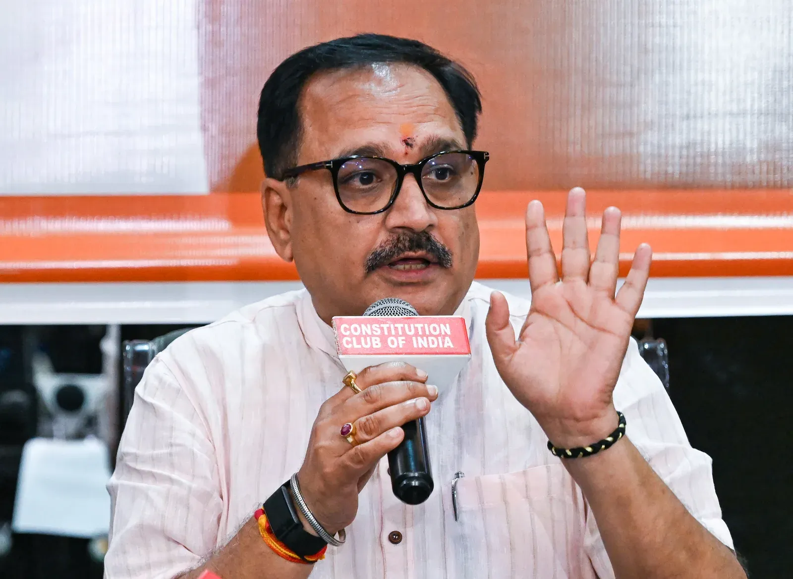 मोदी सरकार के 12 साल: वीरेंद्र सचदेवा ने गिनाईं उपलब्धियाँ, दिल्ली में राशन कार्ड आय सीमा ₹2.5 लाख