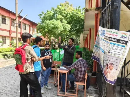 दिल्ली के कॉलेजों में युवा मतदाता नामांकन कैंप शुरू, 30 अक्टूबर तक फॉर्म-6 जमा करने का मौका