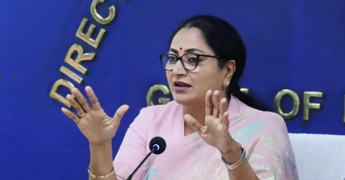 दिल्ली CM रेखा गुप्ता का बड़ा फैसला: जल-सीवर इंफ्रा शुल्क में G-H कॉलोनियों को 70% छूट