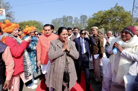 क्या दिल्ली की मुख्यमंत्री रेखा गुप्ता ने रोहिणी में वरिष्ठ भाजपा कार्यकर्ताओं को सम्मानित किया?