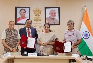 ओखला-तुगलकाबाद में कम्प्रेस्ड बायोगैस प्लांट के लिए MCD-OIL इंडिया का MOU, CM रेखा गुप्ता रहीं मौजूद