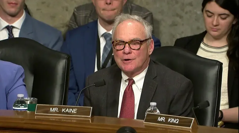 ट्रंप के ईरान पर हमले पर डेमोक्रेट्स की तीखी प्रतिक्रिया