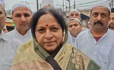 'धुरंधर 2' में अतीक अहमद के किरदार को लेकर नेताओं में मतभेद, सवालों से बचती दिखीं सपा सांसद रुचि वीरा