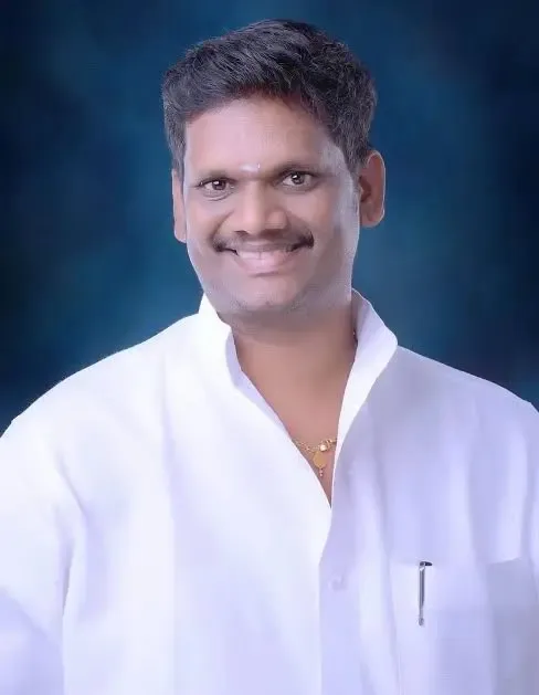 पुडुचेरी चुनाव: सीट बंटवारे की बातचीत के बीच डीएमके नेता ने किया नामांकन