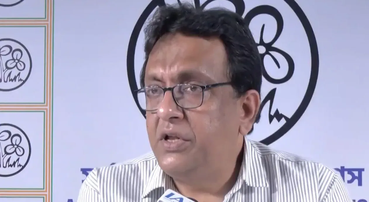 पूर्व टीएमसी सांसद डॉ. शांतनु सेन ने CM सुवेंदु अधिकारी और भाजपा सरकार को दी बधाई, तृणमूल फिर बेचैन