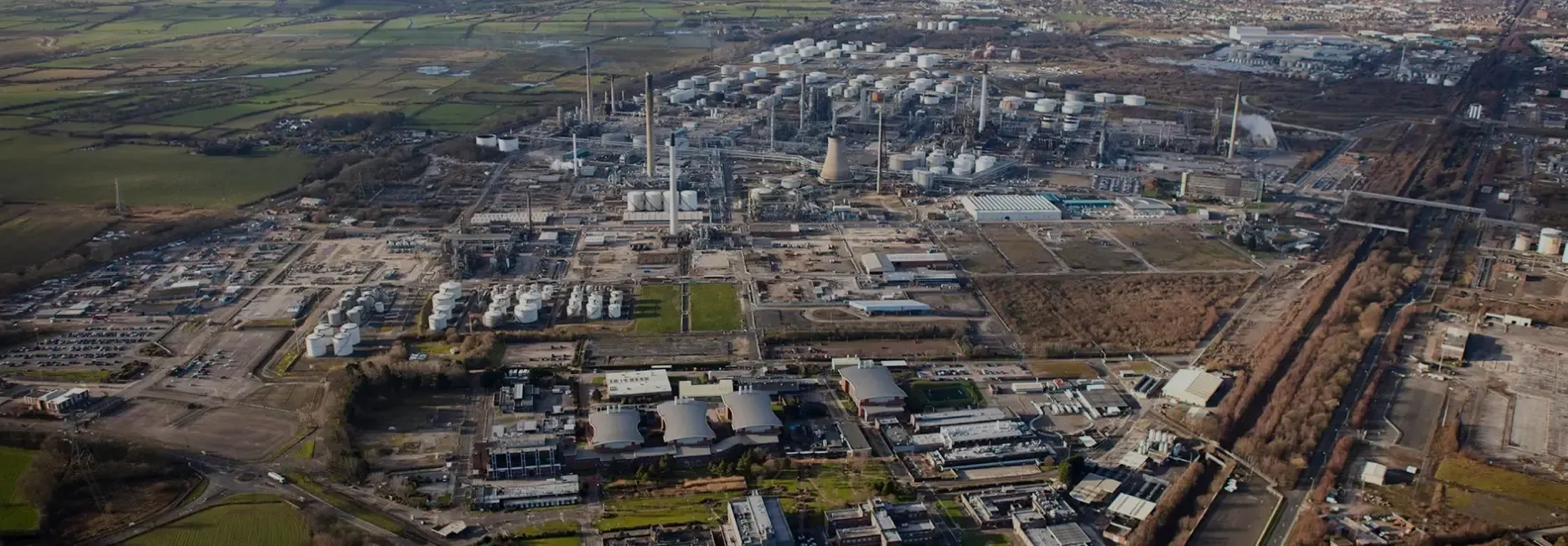 क्या एस्सार एनर्जी ट्रांजिशन ने 2025 में रिकॉर्ड बिक्री की?