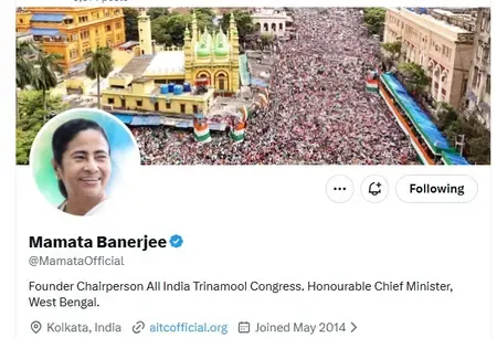 ममता बनर्जी ने नहीं बदली सोशल मीडिया प्रोफाइल, 'मुख्यमंत्री' का टैग अभी तक बरकरार